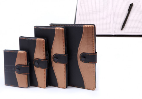 Записная книжка 9*15 104л, на кнопке, коричневый, Asmar Записная книжка 9*15 104л, на кнопке, коричневый, Asmar