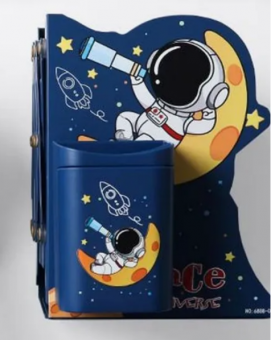 Подставка для книг "Космонавт" телескопическая с подставкой для ручек/ MQ6888-008