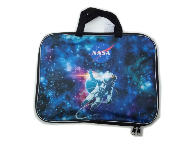 Папка для тетрадей "deVENTE. Nasa" A4 (35x27x2 см) текстильная, на молнии с трех сторон, с текстильными ручками увеличенной длины 24 см Папка для тетрадей "deVENTE. Nasa" A4 (35x27x2 см) текстильная, на молнии с трех сторон, с текстильными ручками увеличенной длины 24 см