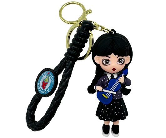 Брелок для ключей DE-256 "Девочка со скрипкой" резиновая фигурка 8см, с карабином и кольцом (1/300)