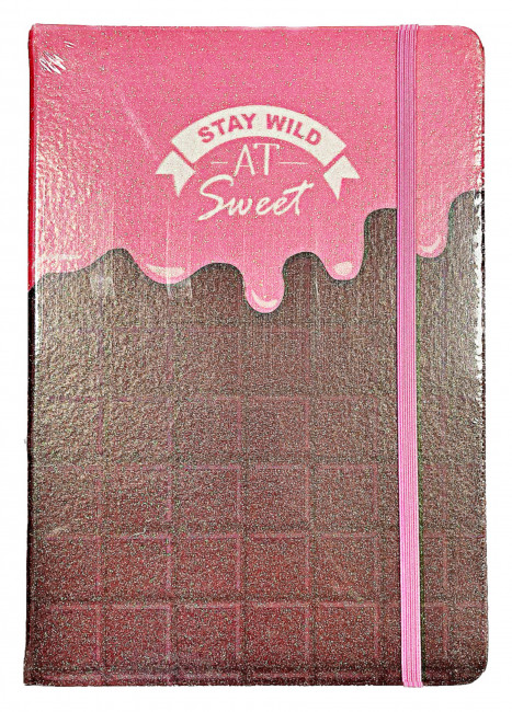 Блокнот 21 х 14,5 см, 96 л., внутренний блок в клетку, плотность бумаги 70г/м2, твердая обложка, на резинке, 4 дизайна в ассортименте, термоусадочная плёнка, картонный дисплей