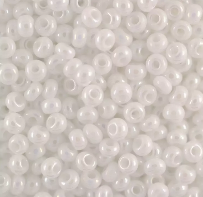 Бисер "ASMAR" размер №12, вес: 50 г, белый хамелеон