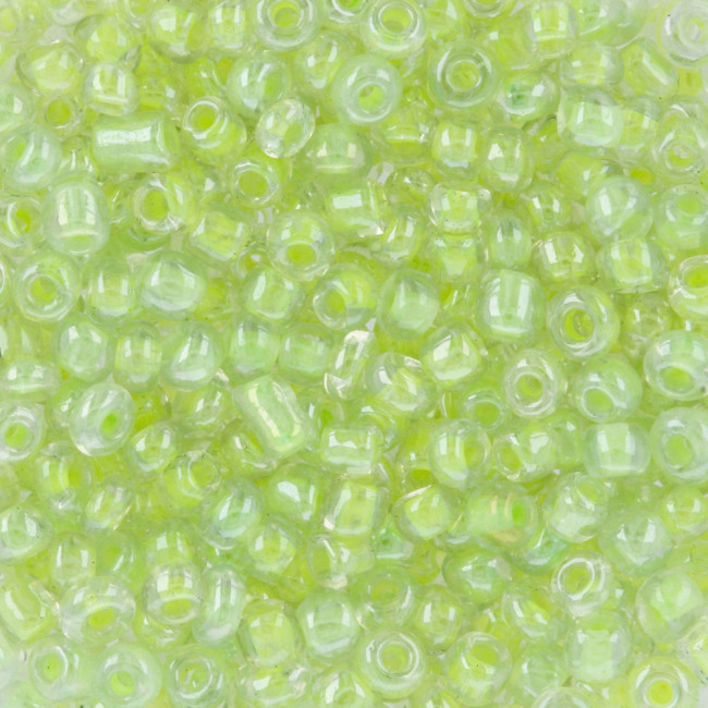 Бисер "Zlatka" GR 11/0 (2201-2230) 10 г №2214 салатовый Бисер "Zlatka" GR 11/0 (2201-2230) 10 г №2214 салатовый