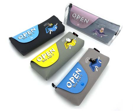 Пенал   CL-20 "Подарок" косметичка, текстиль, с фигуркой, на молнии, цвета ассорти, в упаковке ПВХ (1/12/288)