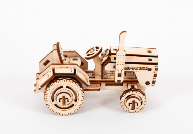 Конструктор "МИНИТРАКТОР" Конструктор "МИНИТРАКТОР"