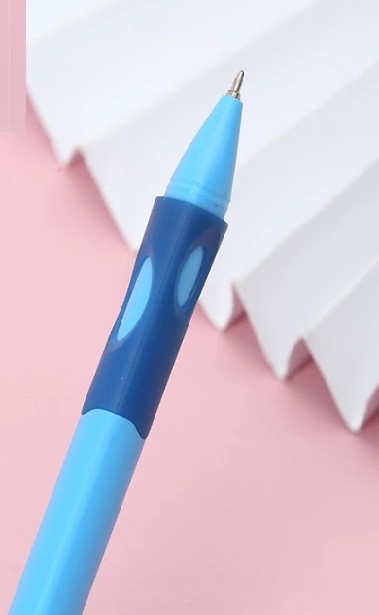 Ручка шариковая синяя 0,7мм "для ЛЕВШЕЙ" трехгранный ассорти корпус, Cello (50)