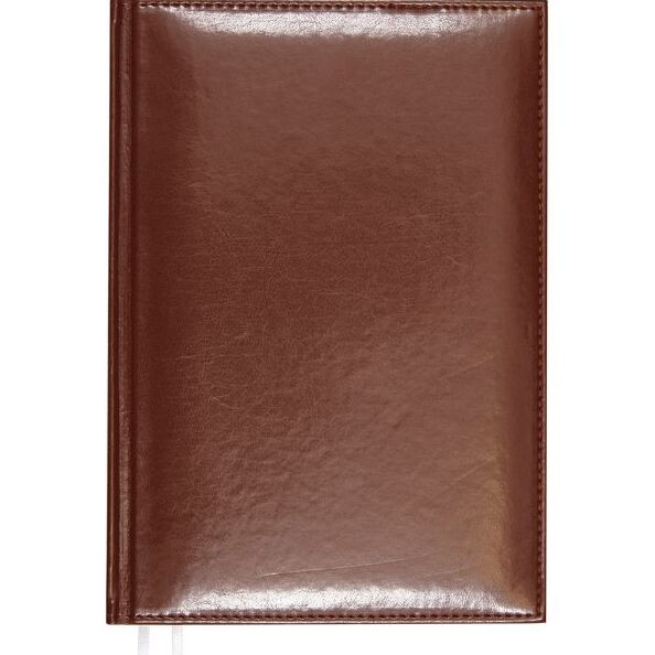 Ежедневник недатированный "Attomex. Visa" B6 (120 ммx170 мм) 320 стр, кремовая бумага 70 г/м², печать в 2 краски, твердая обложка из искусственной кожи с поролоном, отстрочка, термо тиснение, перфорация, 2 ляссе, в термоусадочной пленке, коричневый