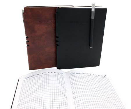 Ежедневник А5 к/зам JOOYDOO QD-19933 недатированный, клетка, обложка мягкая, с черн.гел.ручкой, цвета ассорти, со справ материалом (1/10/60) Ежедневник А5 к/зам JOOYDOO QD-19933 недатированный, клетка, обложка мягкая, с черн.гел.ручкой, цвета ассорти, со справ материалом (1/10/60)