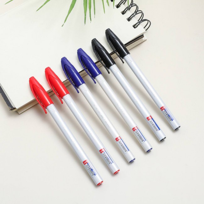 Ручка шариковая синяя 1,0мм "TRI-MATE". Cello/CL004-50 (50/1000) Ручка шариковая синяя 1,0мм "TRI-MATE". Cello/CL004-50 (50/1000)