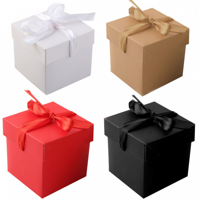 Коробка подарочная 30*30*30см, ассорти 4 вида, 213023