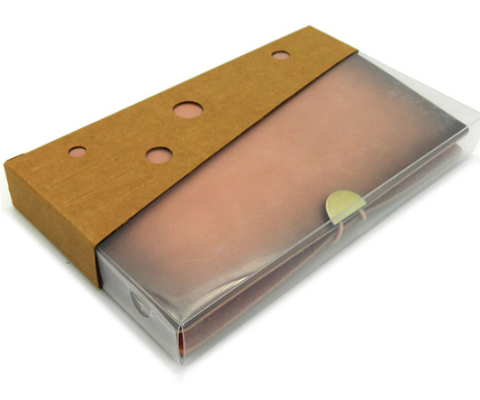 Записная книжка экокожа DA-194 А5, 76 листов, клетка/линия, INTELLIGENT серо-розовая мягкая обложка, на резинке, в упаковке ПВХ (1/60) Записная книжка экокожа DA-194 А5, 76 листов, клетка/линия, INTELLIGENT серо-розовая мягкая обложка, на резинке, в упаковке ПВХ (1/60)