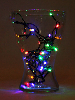 Новогодняя гирлянда метражная 5.5 м, 60 разноцветных ламп, темная нить, 8 режимов НУ-9734