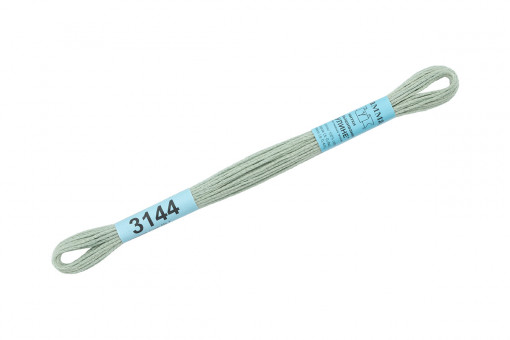 Нитки для вышивания "Gamma"    мулине  ( 3071-3172 )  100% хлопок     8 м №3144 бл.серый Нитки для вышивания "Gamma"    мулине  ( 3071-3172 )  100% хлопок     8 м №3144 бл.серый