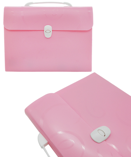 Папка портфель 12 отд. DD-204 Розовый пластиковый с узором, с застежкой и ручкой, в пакете (1/15/60) Папка портфель 12 отд. DD-204 Розовый пластиковый с узором, с застежкой и ручкой, в пакете (1/15/60)