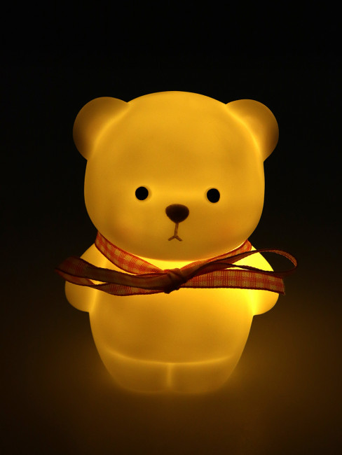 Ночник "Малыш медвежонок" белый, 7*6*10см, LED, MILAND/УД-7983