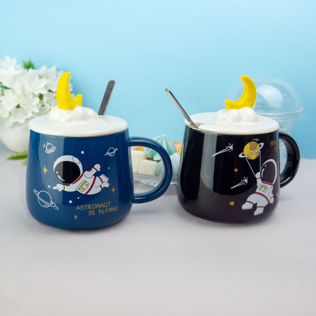 Кружка "Космонавт" с крышечкой 400 мл *