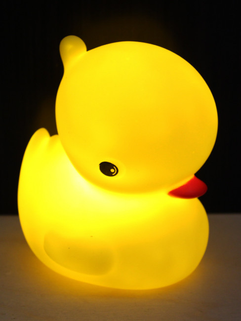 Ночник  Уточка, желтый, 11х9,5 см, LED УД-1658