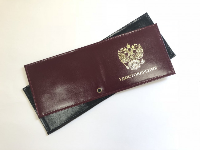 Обложка на удостоверение, универсальная с гербом РФ, нат. кожа, бордо WENZER OFFiCE