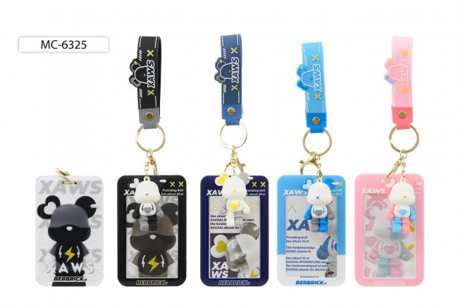 Бейджи 11*6,8см для пропусков, проездных+брелок: вертикальный, кожзам, силиконовый держатель, Basir/МС-6325 (12) Бейджи 11*6,8см для пропусков, проездных+брелок: вертикальный, кожзам, силиконовый держатель, Basir/МС-6325 (12)